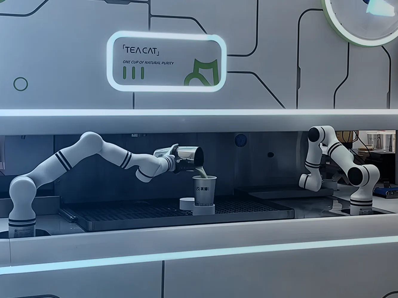 Robotkar - vendéglátás